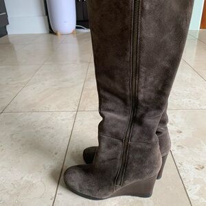 Franco Sarto Grey Suede Wedge Boots Size 6.5